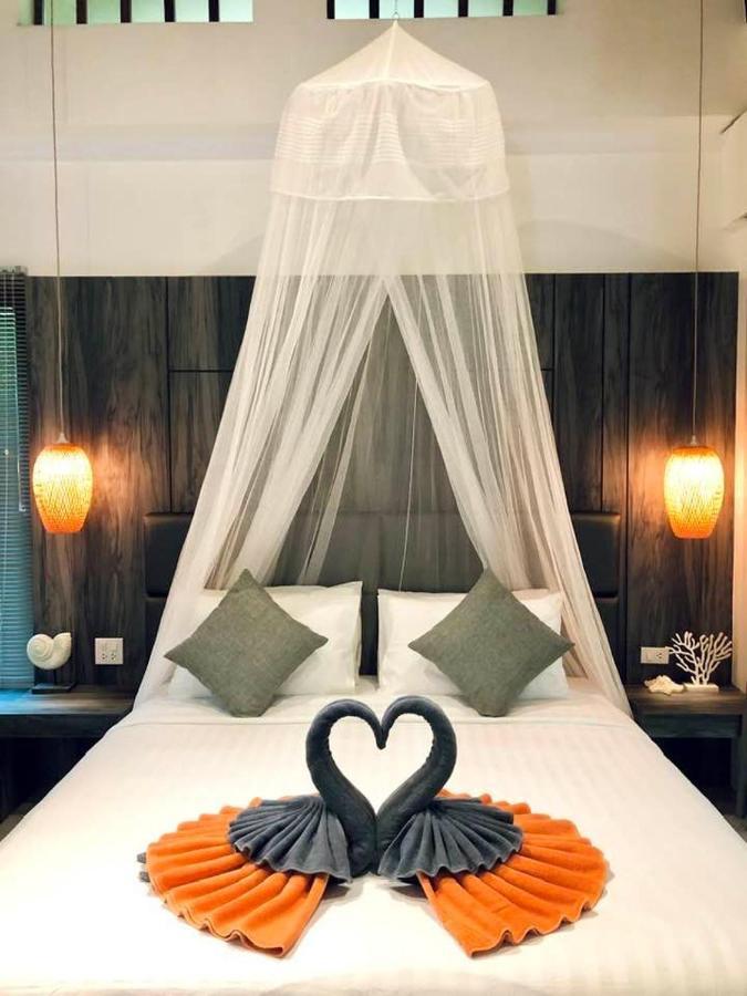 The Mantra Navi Hotel Ko Lanta Kültér fotó