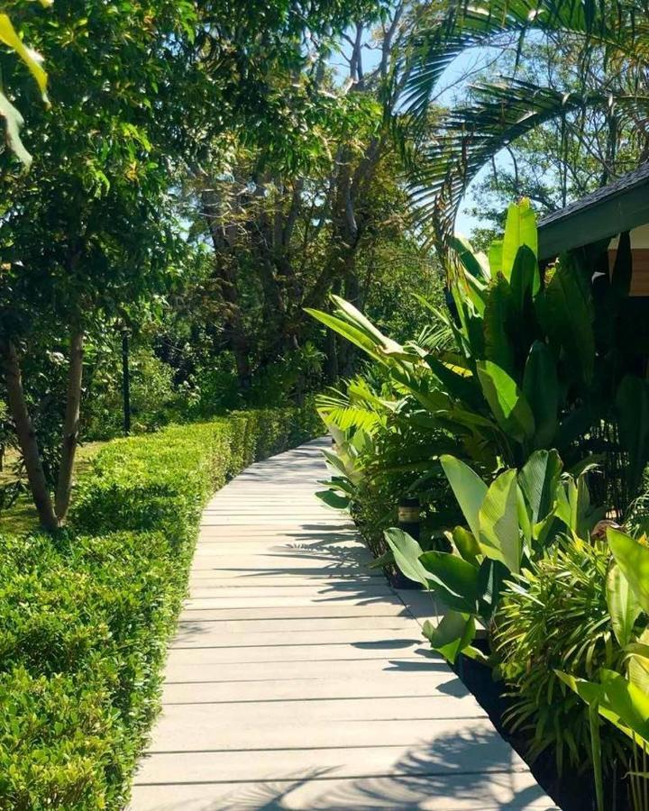 The Mantra Navi Hotel Ko Lanta Kültér fotó