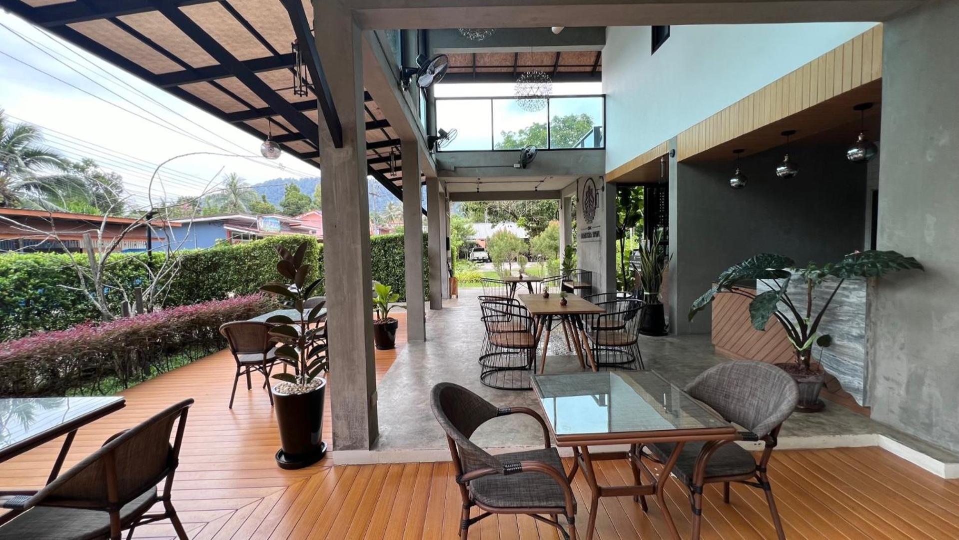 The Mantra Navi Hotel Ko Lanta Kültér fotó